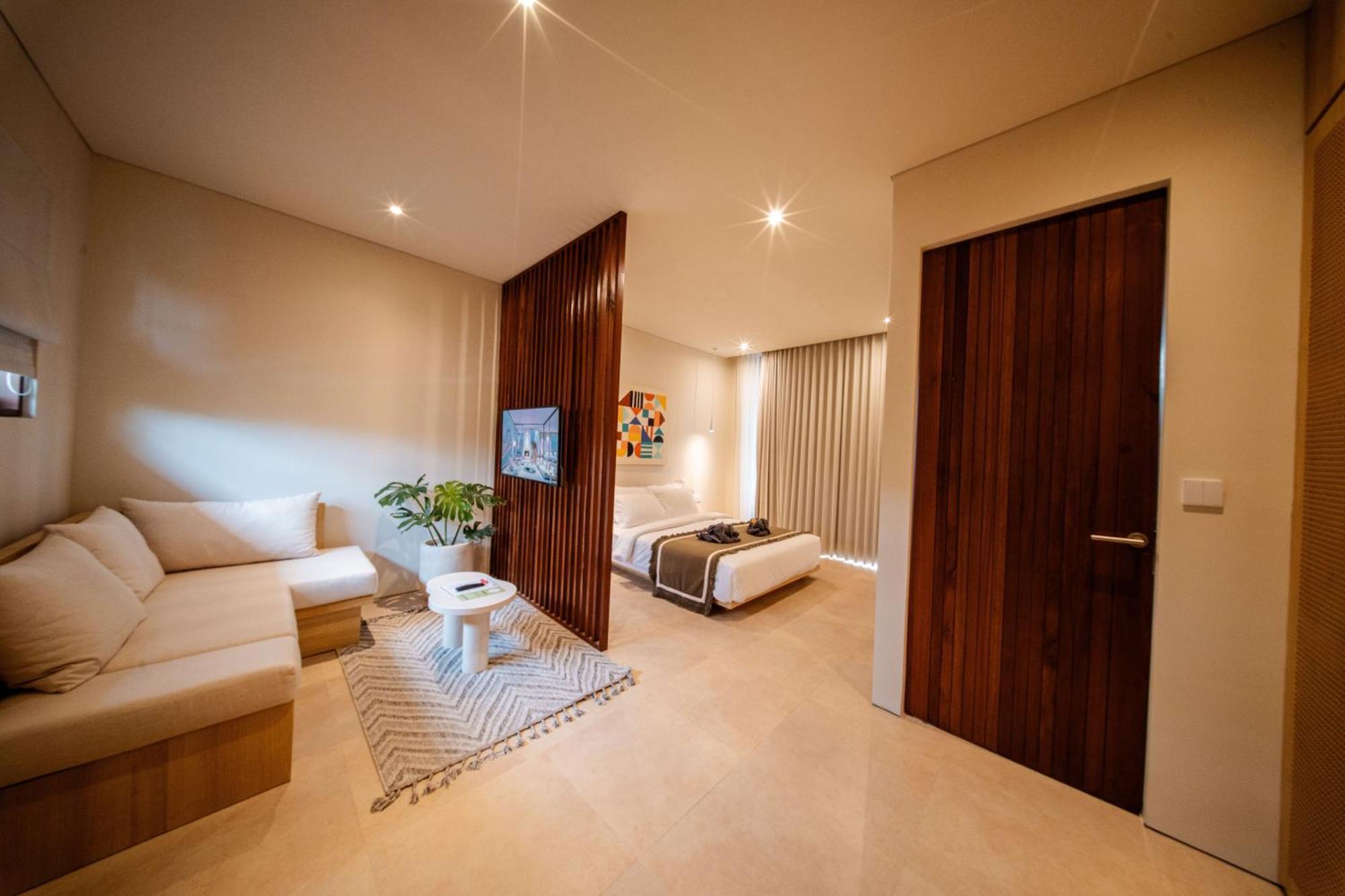 Thehub Pererenan Coworking, Pool And Rooftop Canggu Extérieur photo