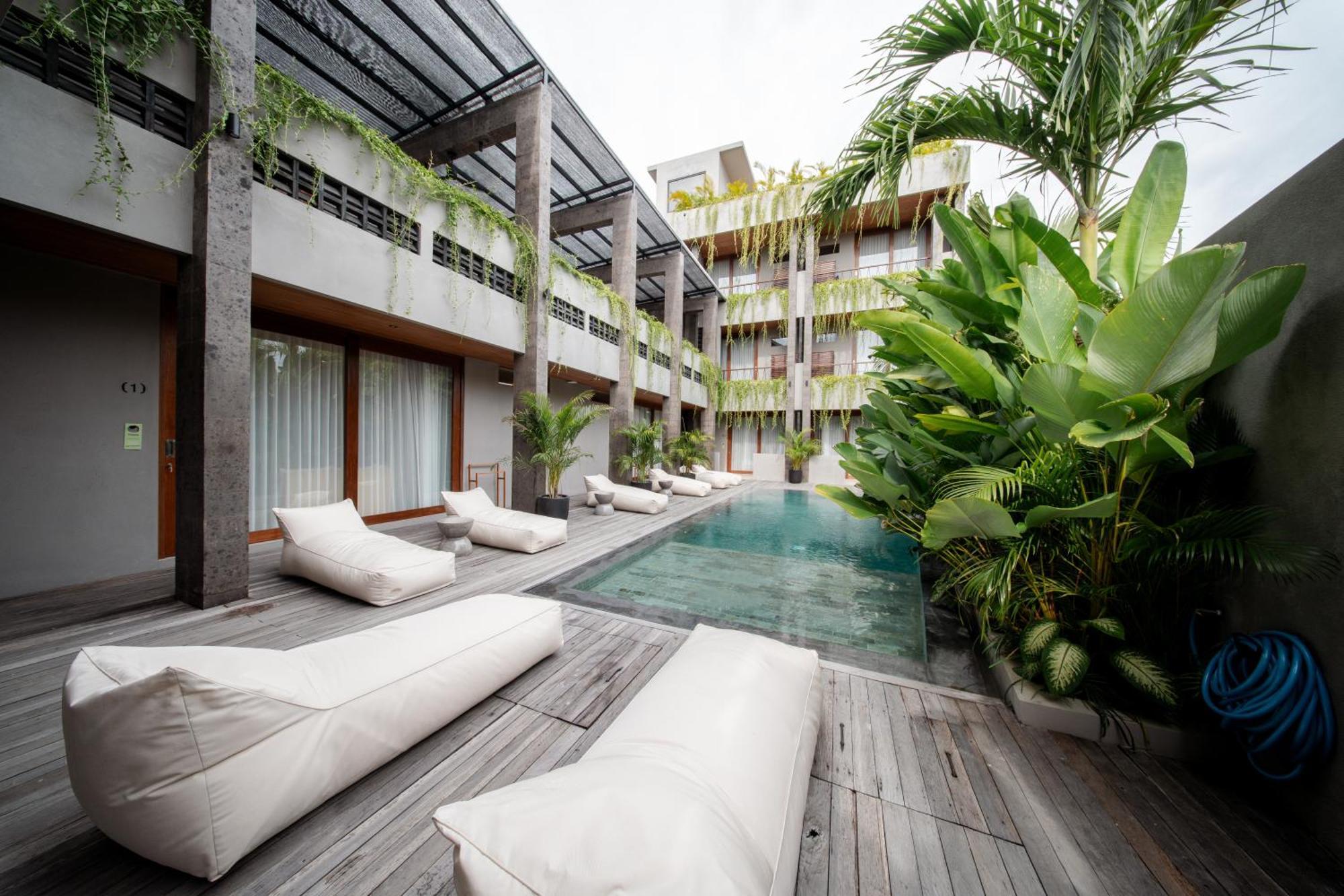 Thehub Pererenan Coworking, Pool And Rooftop Canggu Extérieur photo