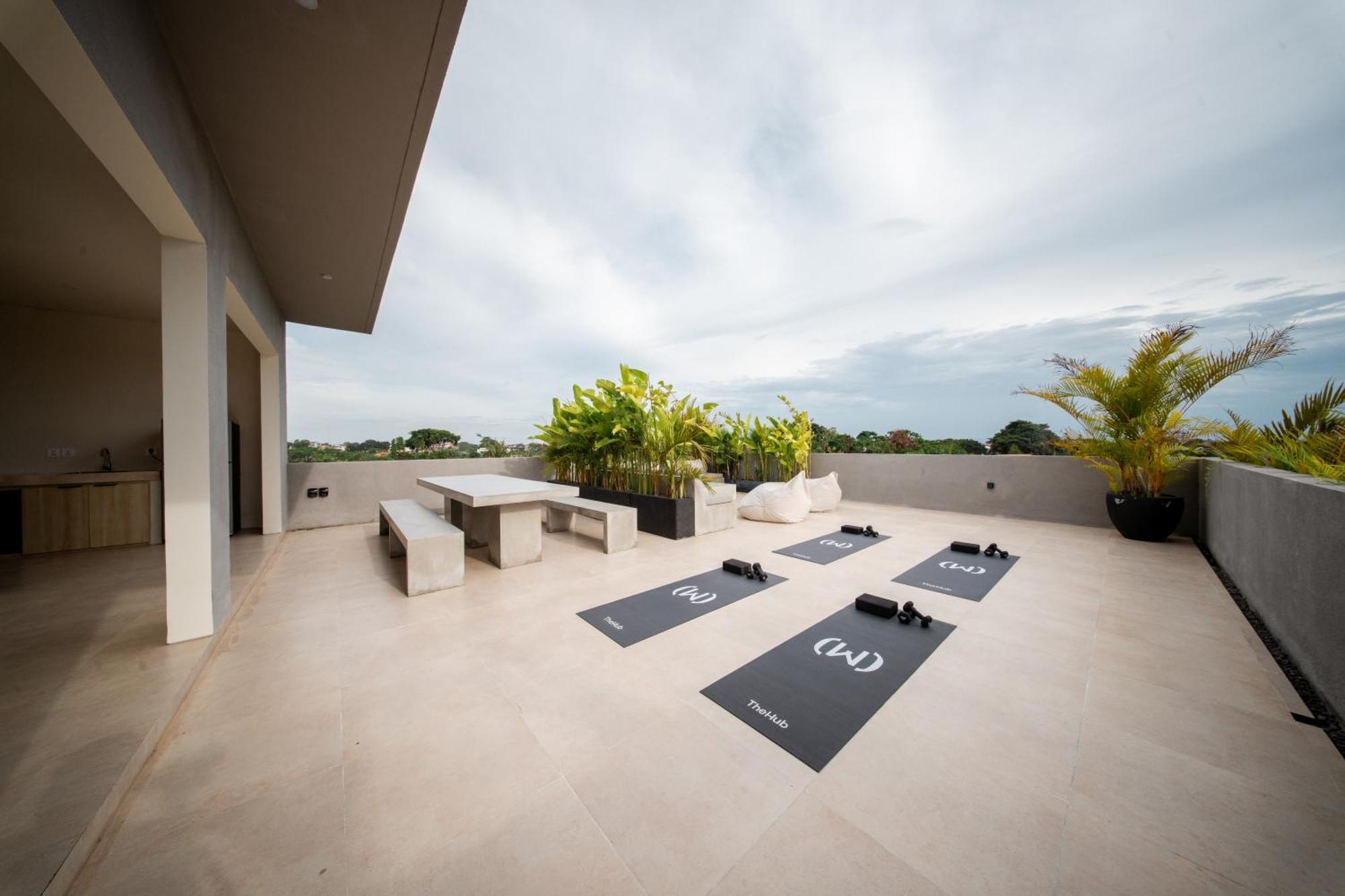 Thehub Pererenan Coworking, Pool And Rooftop Canggu Extérieur photo