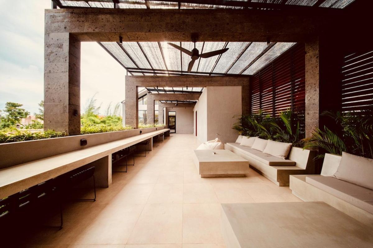Thehub Pererenan Coworking, Pool And Rooftop Canggu Extérieur photo